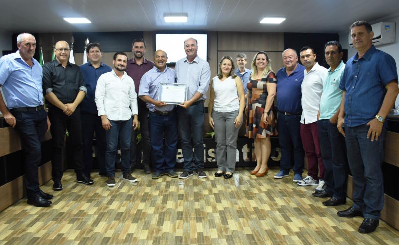 Plenário homenageia tenente que representou Laranjeiras nas Olimpíadas Mundiais Militares